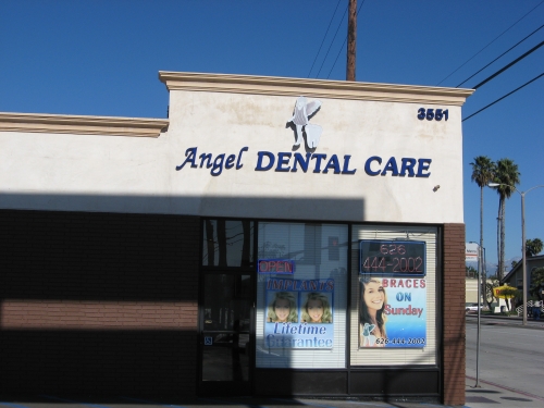 LA Dentist